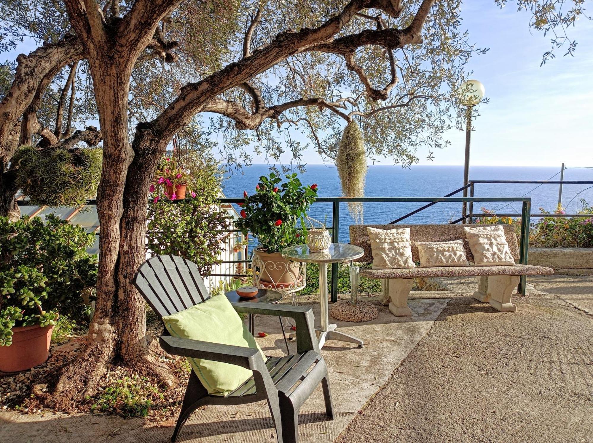Ferienwohnung Gli Orti Sul Mare 2 Vista Mare Bordighera Exterior foto