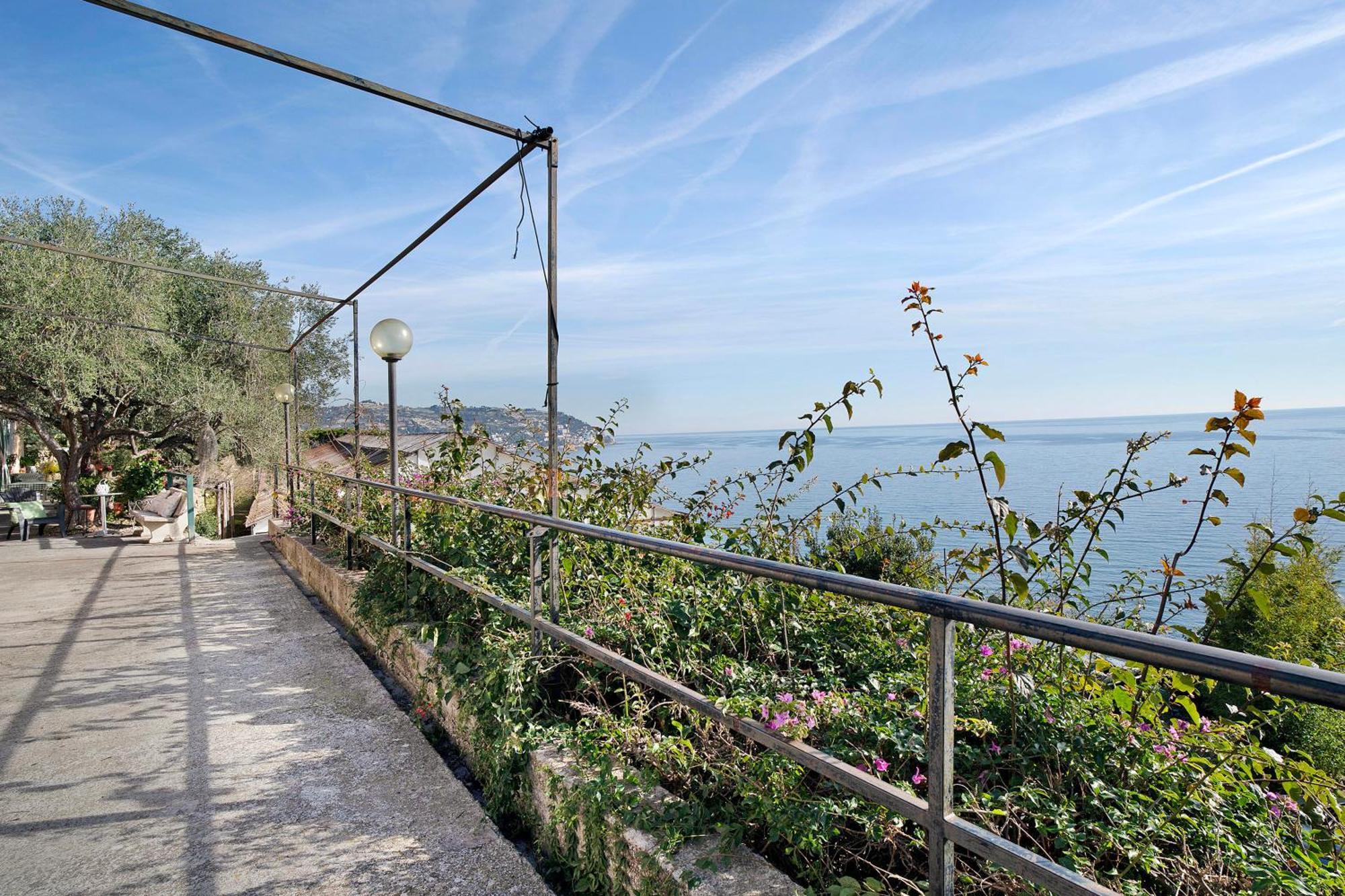 Ferienwohnung Gli Orti Sul Mare 2 Vista Mare Bordighera Exterior foto